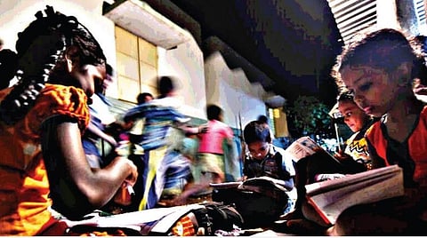 ஊர் கூடும் மையம்: உலகின் ஜன்னல்கள் திறக்கட்டும்!
