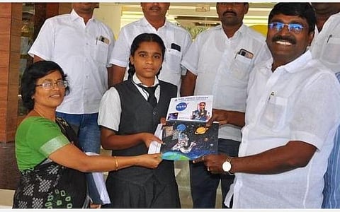 நாசா காலண்டரில் இடம்பெற்ற பழநி மாணவியின் ஓவியம்
