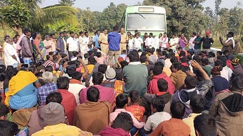 கள்ளக்குறிச்சி | தாய், சேய் உயிரிழப்புக்கு மாவட்ட அதிகாரிகளின் அலட்சியமே காரணம்: 108 ஆம்புலன்ஸ் ஊழியர்கள் குற்றச்சாட்டு