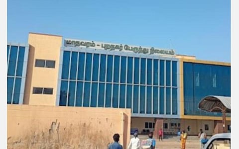 கோயம்பேட்டில் இருந்து வடக்கு நோக்கி இயக்கப்படும் அனைத்து பேருந்துகளையும் மாதவரத்தில் இருந்து இயக்க முடிவு