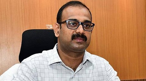 அனுமதியின்றி சிறப்புக் காட்சிகள்: 8 திரையரங்குகளுக்கு கோவை ஆட்சியர் நோட்டீஸ்