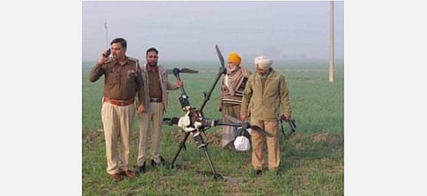எல்லையில் 5 கிலோ ஹெராயினுடன் ஊடுருவிய ட்ரோனை சுட்டு வீழ்த்தியது பிஎஸ்எப்
