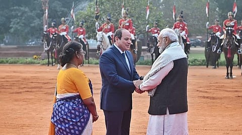 எகிப்து அதிபருக்கு வரவேற்பு
