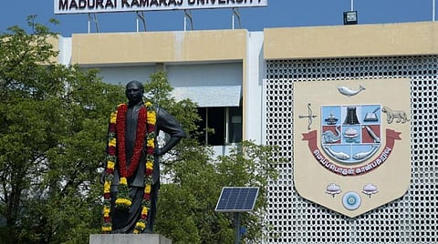 “சமுதாயத்திற்கு பங்களிக்கும் பாடத் திட்டங்கள் உருவாக்கம்” - காமராசர் பல்கலை. துணைவேந்தர் பேச்சு