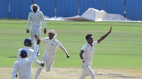 சவுராஷ்டிராவை வென்றது தமிழ்நாடு