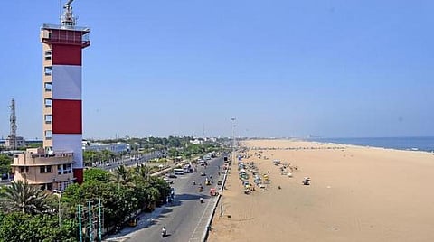 மெரினா கடற்கரையில் கல்லூரி மாணவர்கள் மோதல்