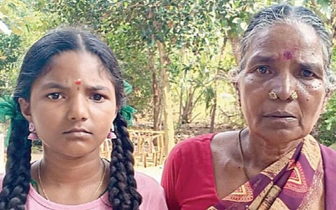 புதுக்கோட்டை | ஆதார் அட்டை சிக்கலால் அரசு பள்ளி மாணவி அவதி