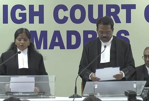 உயர் நீதிமன்ற கூடுதல் நீதிபதியாக பதவியேற்ற விக்டோரியா கவுரி
