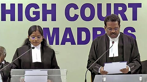 விக்டோரியா கவுரி