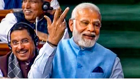 ஊழல்வாதிகளை ஒன்று சேர்த்த அமலாக்கத் துறை - மக்களவையில் பிரதமர் நரேந்திர மோடி கிண்டல்