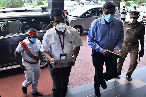 முதல்வர் தனிப்பிரிவில் தலைமைச் செயலர் ஆய்வு