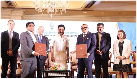 ரேனால்ட் நிஸ்ஸான் நிறுவனம் மற்றும் தமிழக அரசு இடையே முதல்வர் முன்னிலையில் புரிந்துணர்வு ஒப்பந்தம் மேற்கொள்ளப்பட்டது