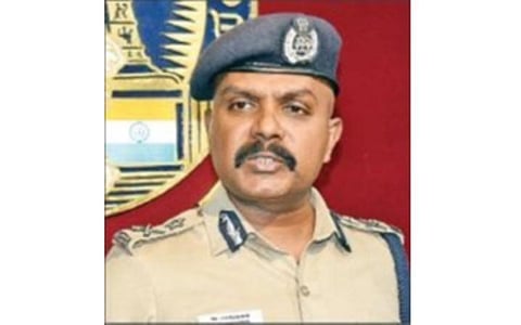 வே.பாலகிருஷ்ணன்