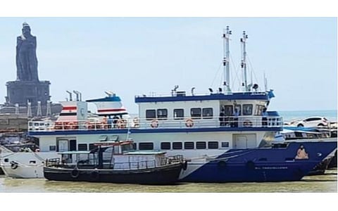 சுற்றுலா பயணிகள் நெருக்கடியை சமாளிக்க குமரியில் ரூ.7 கோடியில் கூடுதல் படகு தளம்