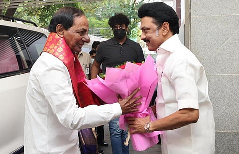 சந்திர சேகர் ராவ் மற்றும் மு க ஸ்டாலின்