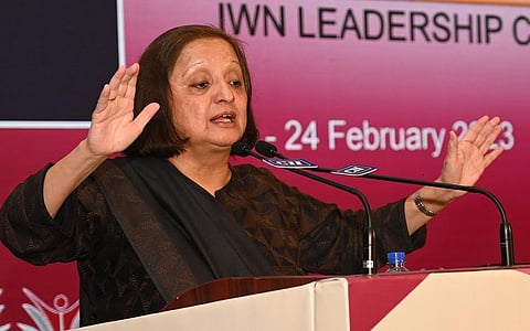 “அதிகாரத்தைப் பெற பெண்கள் முன்னேற வேண்டும்” - மாலினி பார்த்தசாரதி