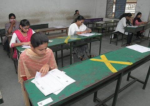 இன்று குரூப் 2 முதன்மைத் தேர்வு - 55,071 பட்டதாரிகள் எழுதுகின்றனர்