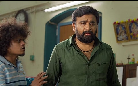 அயோத்தி Review: மனிதத்தைச் சொல்வதில் கவனம் ஈர்க்கும் படைப்பு