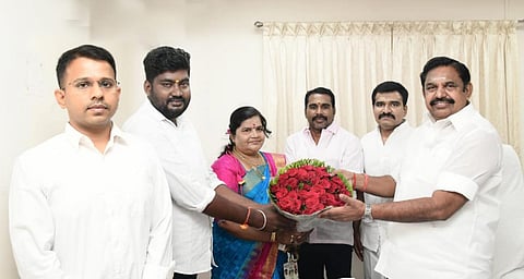 அதிமுகவில் இணைந்த திலீப் கண்ணன்