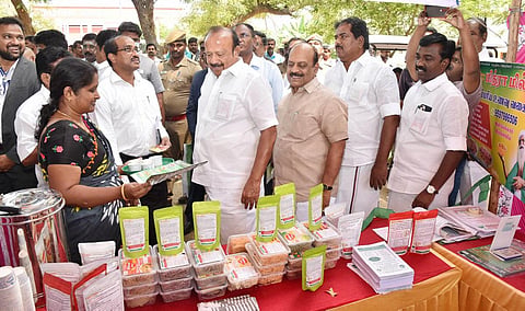 விவசாயிகளும் தொழில்முனைவோரும் சிறுதானியங்களுக்கு முக்கியத்துவம் அளிக்க வேண்டும்: அமைச்சர் அறிவுறுத்தல்