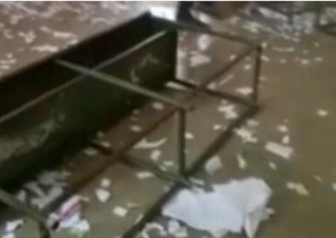 தருமபுரி | மேசை, நாற்காலிகளை உடைத்த மாணவர்கள் வைரல் வீடியோ குறித்து விசாரணை 