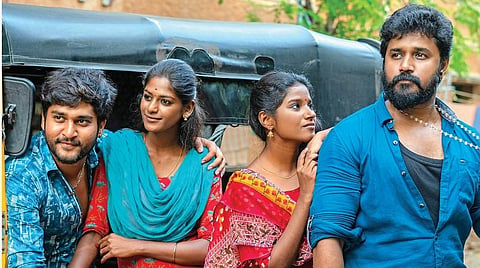 இயக்குநரின் குரல்: கலையைக் காப்பாற்ற கமர்ஷியலும் தேவை!
