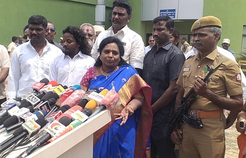 “இரவல் ஆளுநராக இருந்தாலும் இரக்கமுள்ள ஆளுநராகவே பணியாற்றுகிறேன்” - தமிழிசை