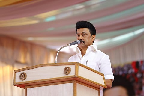 கூட்டத்தில் பேசிய முதல்வர்