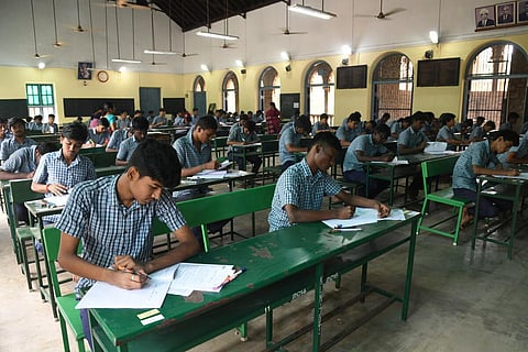 எங்கு போவார்கள் இந்த ஐம்பதாயிரம் பேர்?