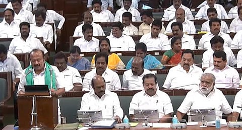 அமைச்சர் எம்.ஆர்.கே.பன்னீர்செல்வம் வேளாண் பட்ஜெட்டை தாக்கல் செய்தார்.