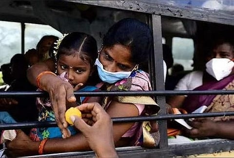 பேருந்துகளில் குழந்தைகளுக்கு இலவச பயணம்: விவரத்தை பதிவு செய்ய வேண்டும் நடத்துநர்களுக்கு உத்தரவு