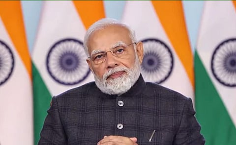 பிரதமர் மோடியின் எம்ஏ பட்டம் விவகாரம்: மத்திய தகவல் ஆணைய உத்தரவை ரத்து செய்தது குஜராத் ஐகோர்ட்