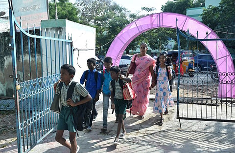 பள்ளி செல்லாத குழந்தைகளை கணக்கெடுக்க உத்தரவு