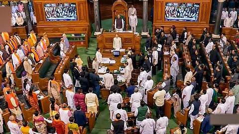 ஆளுங்கட்சி, எதிர்க்கட்சிகளின் அமளிகளால் அலுவல்கள் பாதித்த பட்ஜெட் கூட்டத் தொடர் நிறைவு