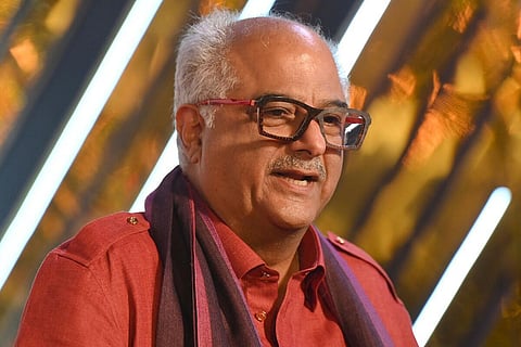 போனி கபூர் காரில் இருந்து ரூ.39 லட்சம் மதிப்புள்ள வெள்ளிப் பொருட்கள் பறிமுதல்