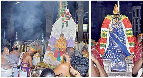 ஸ்ரீரங்கம் ரங்கநாதர் கோயிலில் சித்திரை தேர்த் திருவிழாவின் தொடக்கமாக நேற்று நடைபெற்ற கொடியேற்றம். (அடுத்த படம்) சிறப்பு அலங்காரத்தில் அருள்பாலித்த நம்பெருமாள்.