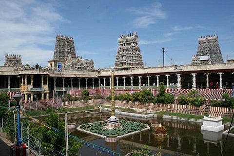 மதுரை மீனாட்சி அம்மன் கோவில் பட்டு சேலைகள் ரூ.5 கோடிக்கு விற்பனை - அரசு தகவல்