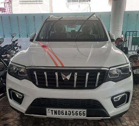 புதிய கார்