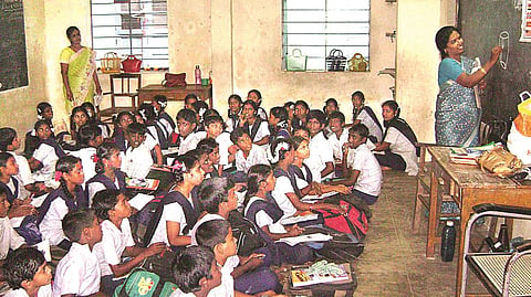 ஆதிதிராவிடர் நலப் பள்ளிகளைச் சீர்குலைக்கலாமா? - தெலங்கானா சமூக மற்றும் பழங்குடி நலக் கல்வி நிறுவன சங்க முன்னாள் செயலர் பேட்டி