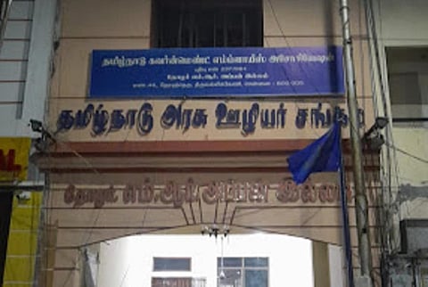 மக்கள் நலப் பணியாளர்களுக்கு மீண்டும் பணி: தமிழ்நாடு அரசு ஊழியர்கள் சங்கம் வலியுறுத்தல்