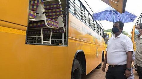 பள்ளி வாகனங்கள் ஆய்வு: மே மாதத்துக்குள் முடிக்க உத்தரவு