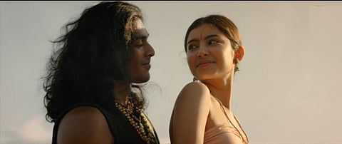 ‘பொன்னியின் செல்வன் 2’ படத்தின் ‘சின்னஞ்சிறு நிலவே’ பாடல் 1 நிமிட வீடியோ 