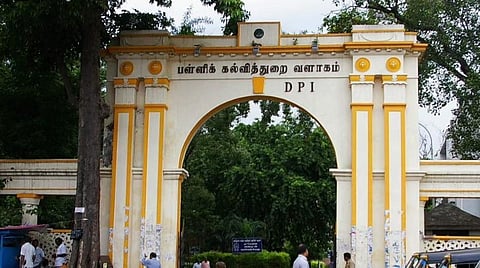 சிறைக் கைதிகள் தயாரித்த ‘ப்ரீடம்’ பொருட்கள்: பள்ளிக்கல்வித் துறை வளாகத்தில் விற்பனை
