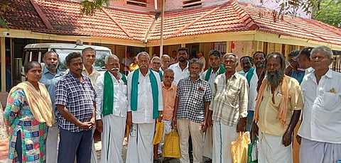 கண்மாய்களில் மண் அள்ள எதிர்ப்பு: சிவகாசி குறைதீர் கூட்டத்தில் இருந்து விவசாயிகள் வெளிநடப்பு