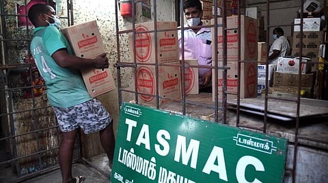 மது விற்பனை: மாற்றத்துக்கான தருணம்