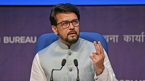 மத்திய விளையாட்டுத் துறை அமைச்சர் அனுராக் தாக்குர்.