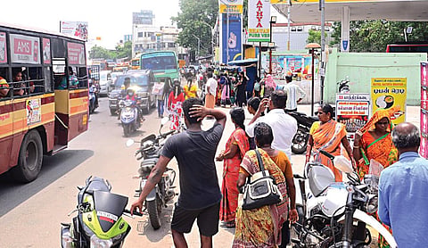 மதுரவாயல் ஏரிக்கரையில் நிழற்குடை அமைக்கப்படுமா? - உங்கள் குரலில் வாசகர் வேண்டுகோள்