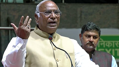 காங்கிரஸ் தலைவர் மல்லிகார்ஜுன கார்கே