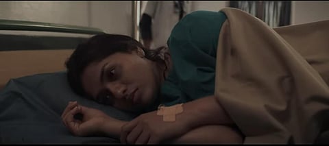 சுனைனாவின் ஆக்கிரமிப்பில் ‘ரெஜினா’ ட்ரெய்லர் எப்படி?