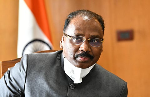 நீலப் பொருளாதாரத்தை தணிக்கை செய்ய புதிய நுட்பங்களை உருவாக்க வேண்டும்: சிஏஜி கிரிஷ் சந்திர முர்மு வலியுறுத்தல்